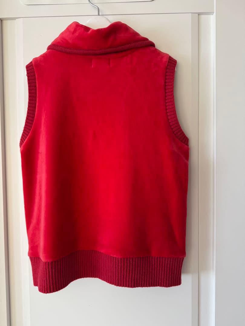 Picone レディース ベスト レッド サイズI 39000円プラス➕税
