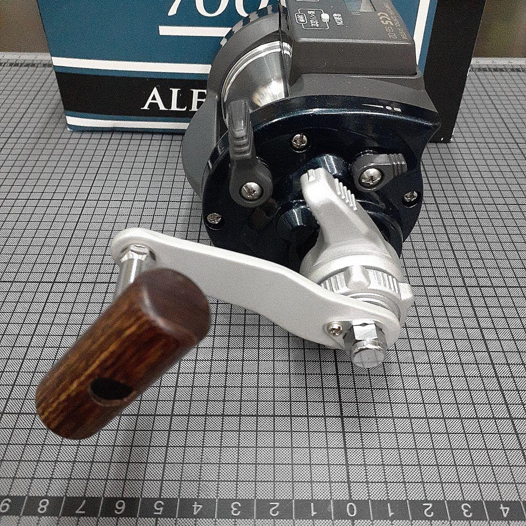 リョービ　船用リール　アラート 棚 XS 700L　カウンター付　新品未使用