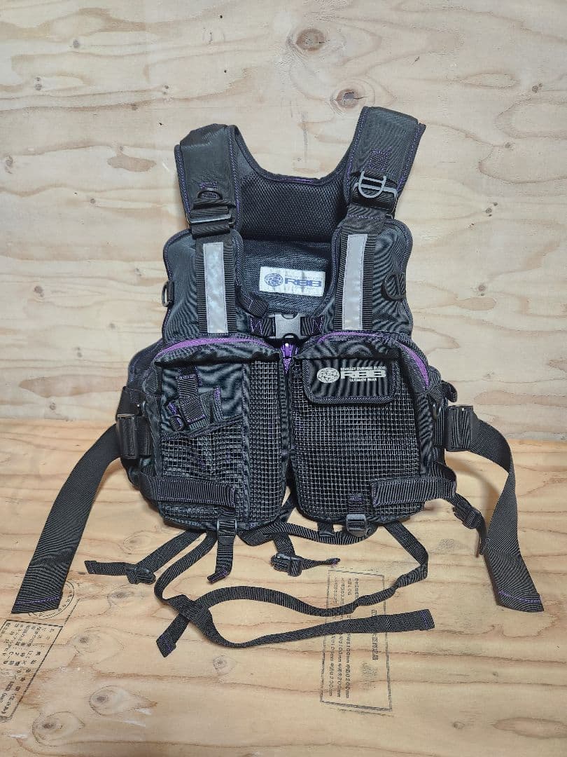 リバレイ　RBB ゲームベスト　フローティングベスト　美品　ライフジャケット