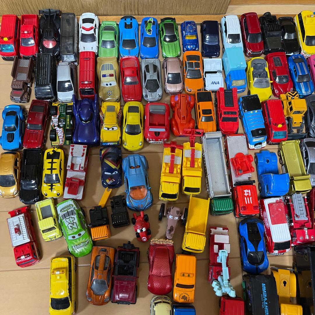 ミニカーコレクション 117台