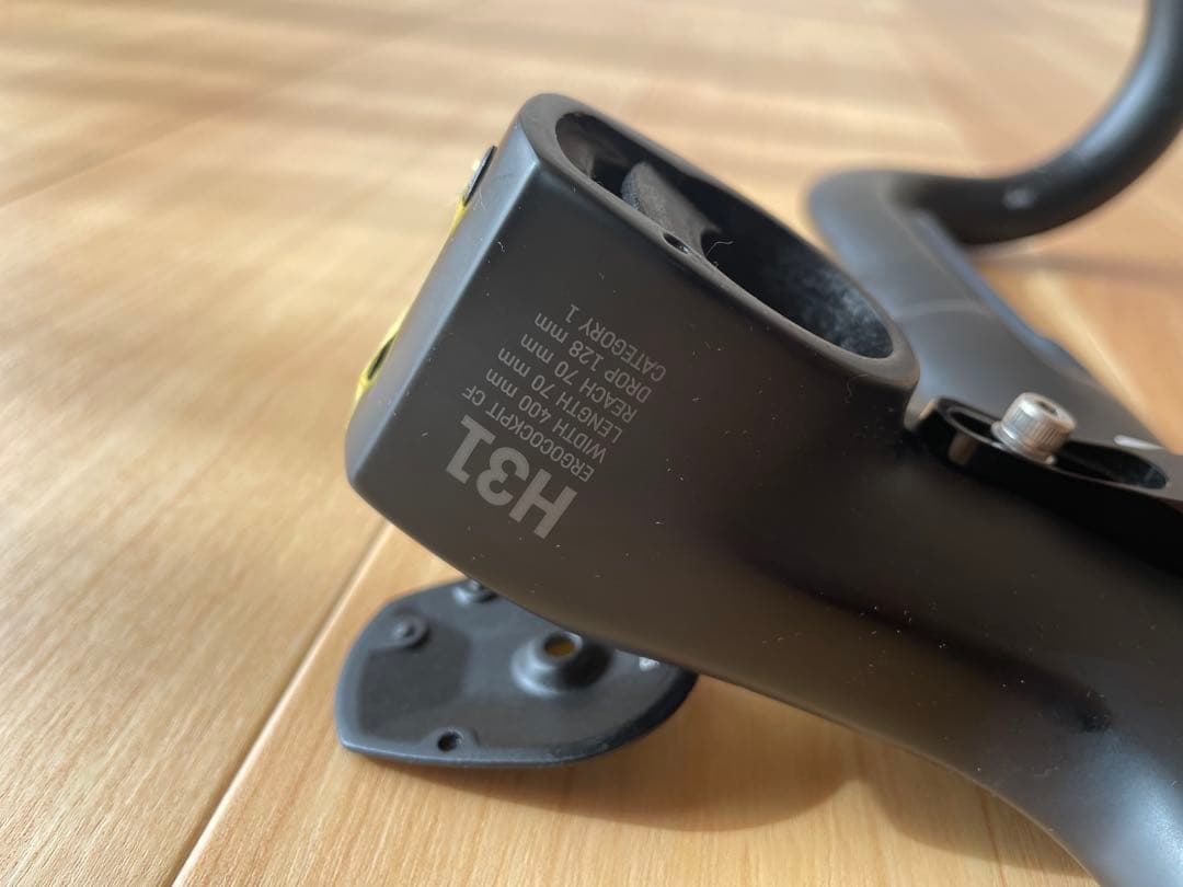 キャニオン　h31 カーボンエアロハンドル　エルゴコックピット