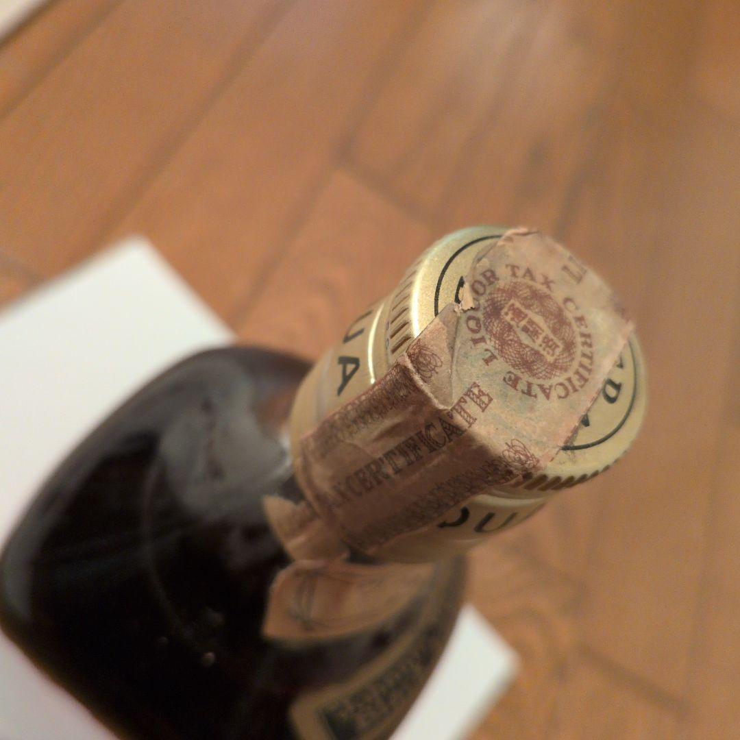 【古酒】ジョニーウォーカー　　黒　　特級　　金キャップ 945ml