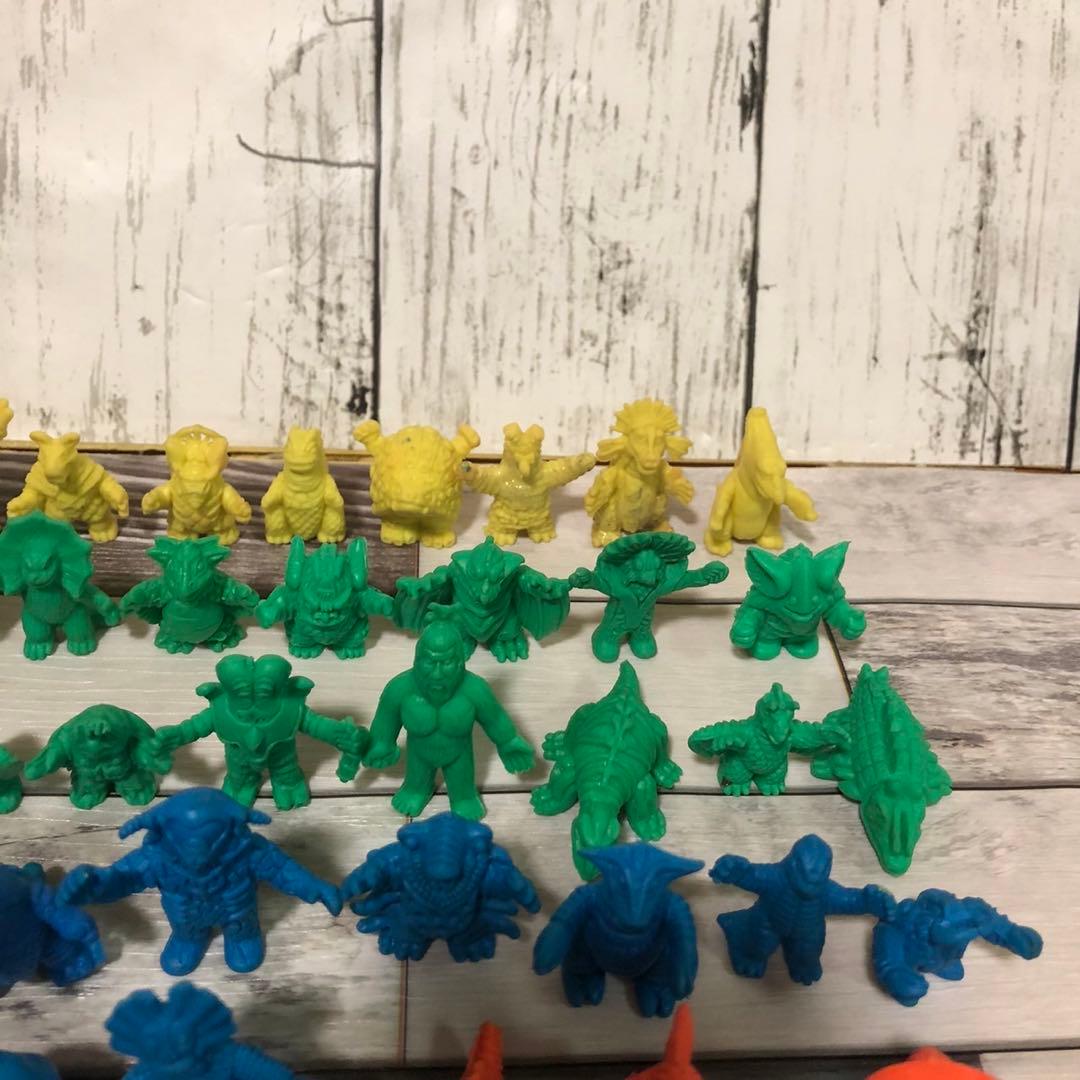 ウルトラ怪獣消しゴム　100体以上まとめ 大量　おまけ付き