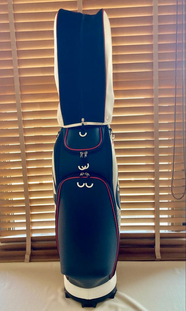 ルコックスポルティフ　キャディバッグ　大口径　ブラックレッド　カートタイプ自立式