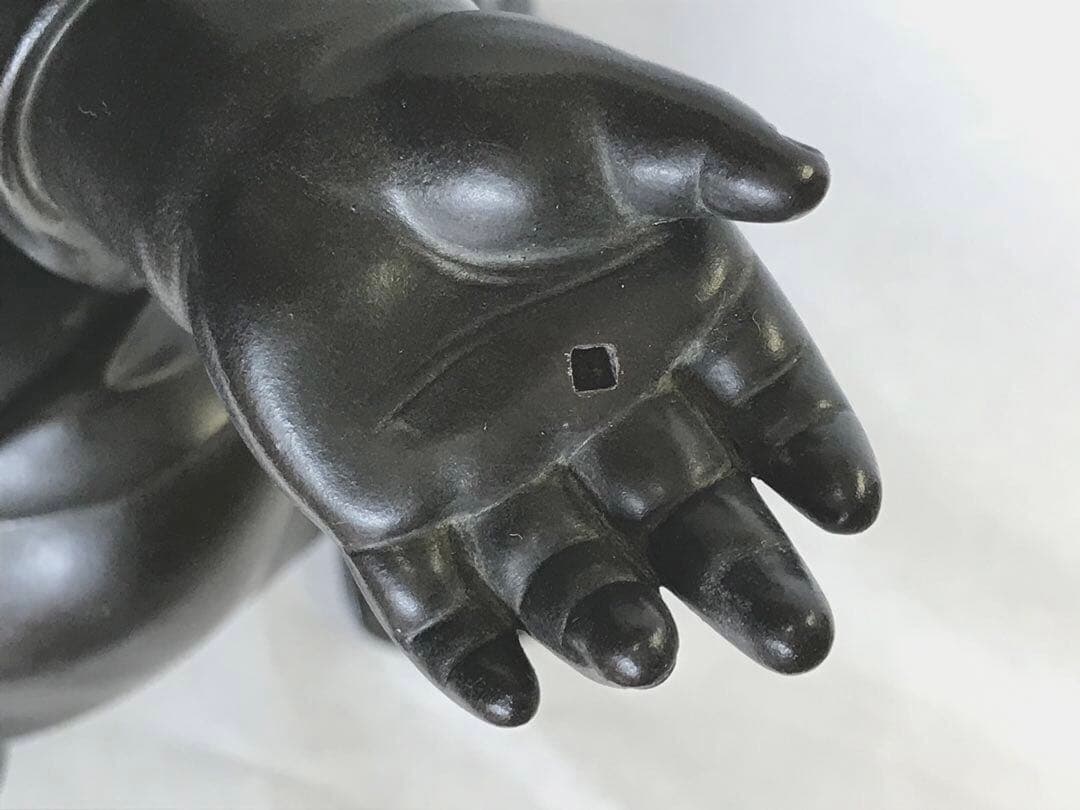 銅製：大黒天座像