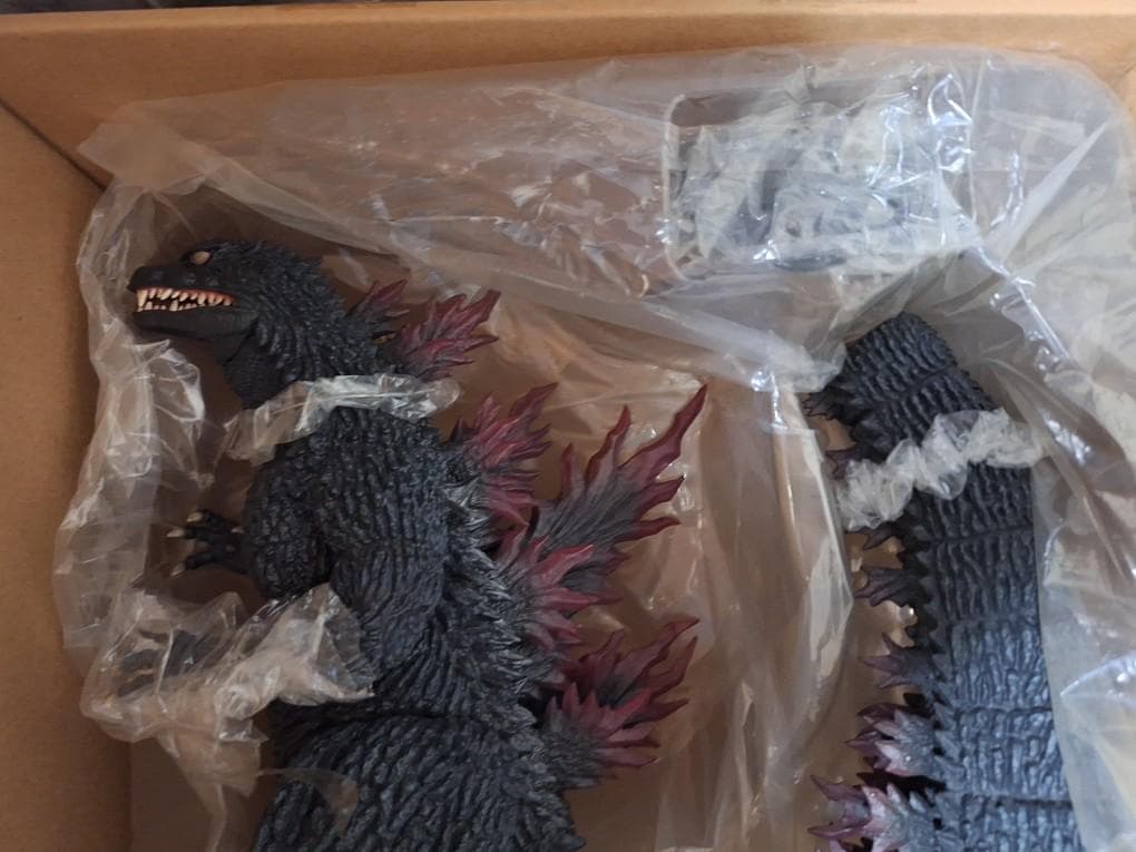 超貴重！エクスプラス 東宝30cmシリーズ「ゴジラ2000ミレニアム」発光ver