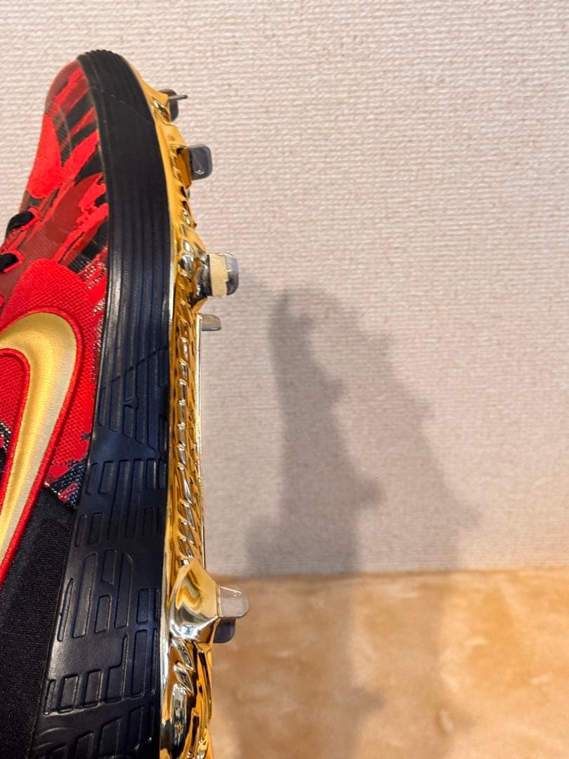 NIKE カスタムオーダー スパイク レッド×ブラック／新品未使用（箱なし）