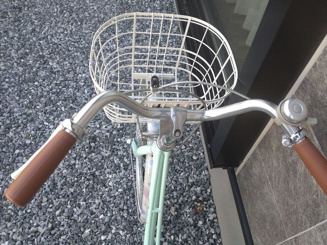 【直接引き取り】静岡県西部　ブリヂストン リコリーナ 24インチ