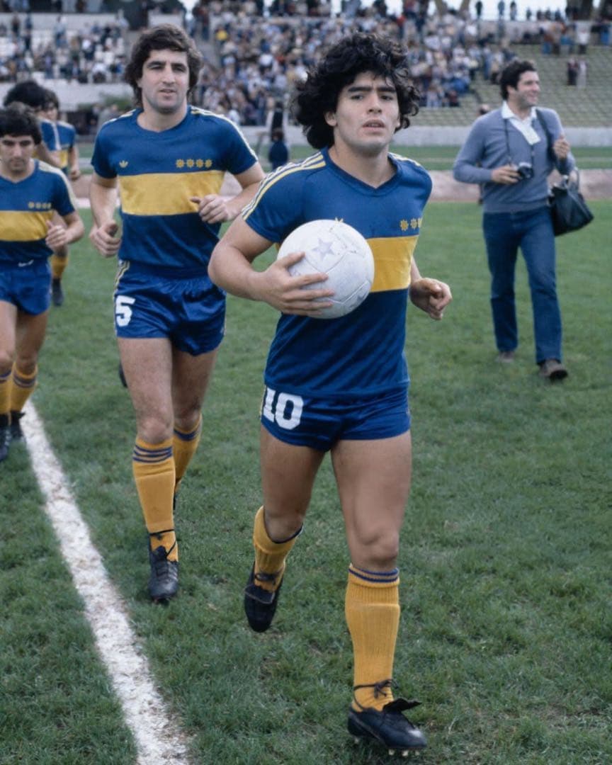 ボカ・ジュニアーズ1981年 復刻ユニフォーム ディエゴ・マラドーナ Oサイズ