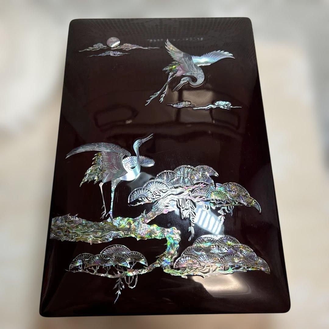 韓国漆器 螺鈿細工 貴重漆塗り高級　鶴と松の貴重箱と宝石箱2セット