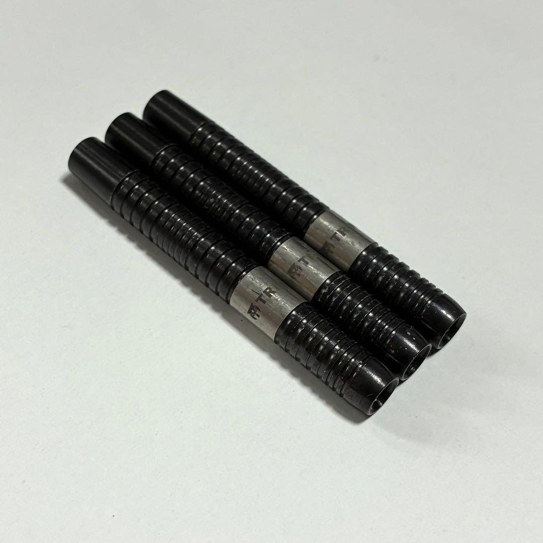 レイジー 松吉輝宗 LAZY TRINIDAD トリニダード ダーツ 2BA