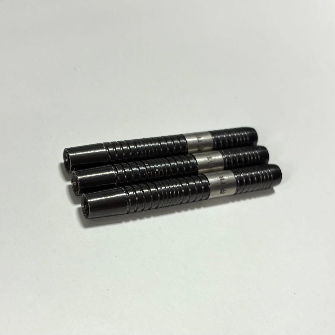 レイジー 松吉輝宗 LAZY TRINIDAD トリニダード ダーツ 2BA