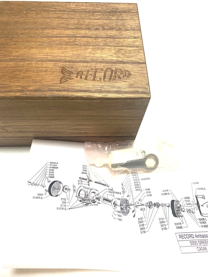 ABU 【美品】 RecordAmbassadeur 5000グリーン　サイモン