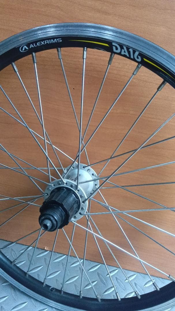 bd-1専用 18㌅Capreo（リアハブ）前後ホイルセットセット