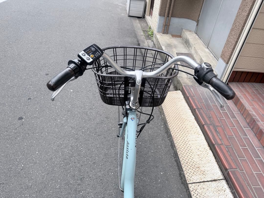 大阪府　ブリヂストン　自転車 水色 シティタイプ 前面バスケット付き