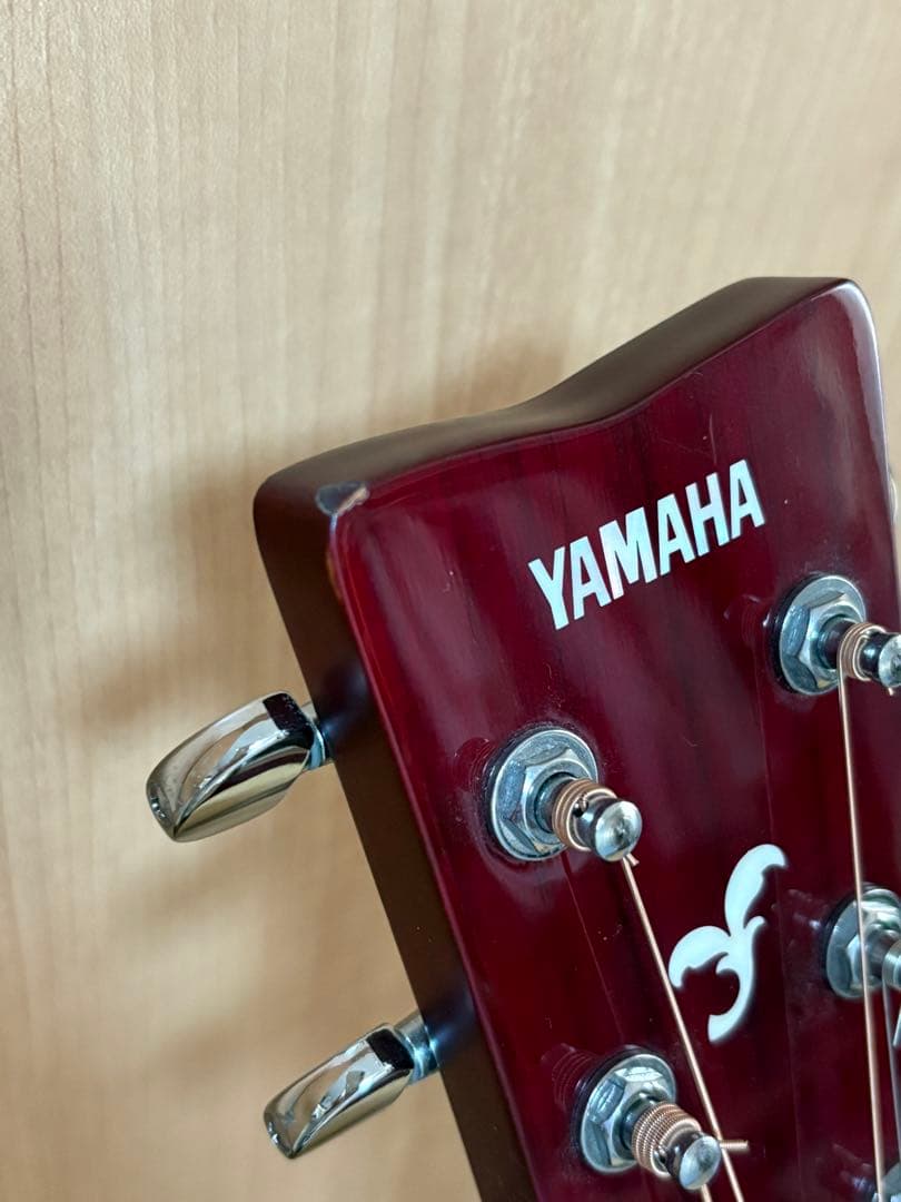 送料込！Yamaha FS-820 アコースティックギター