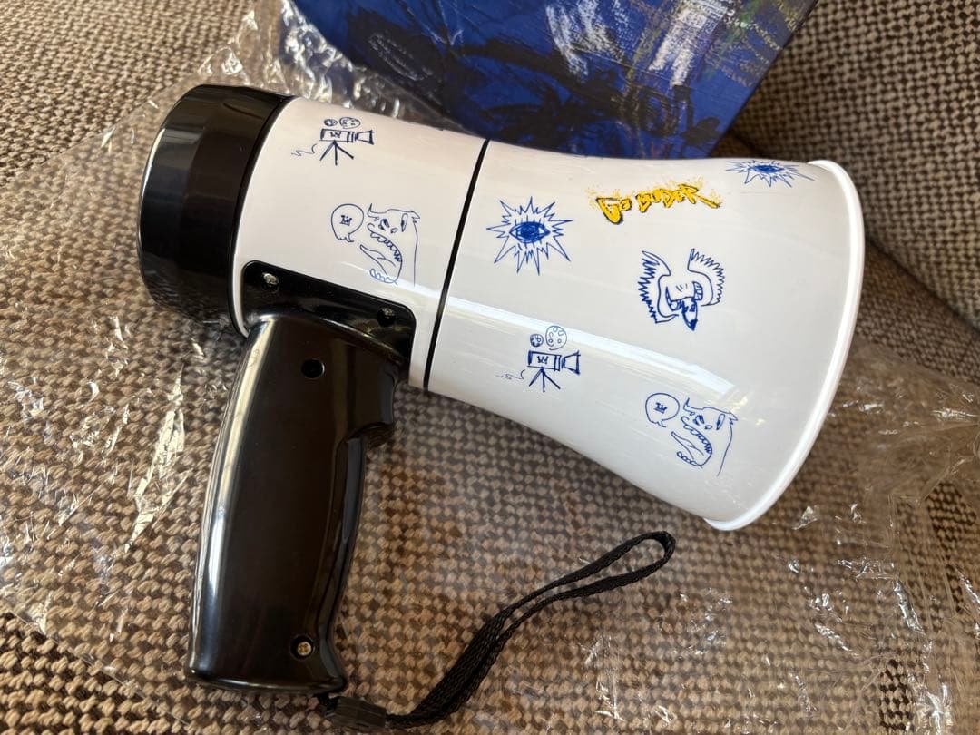 King Gnu Red Bull Go Louder メガホン