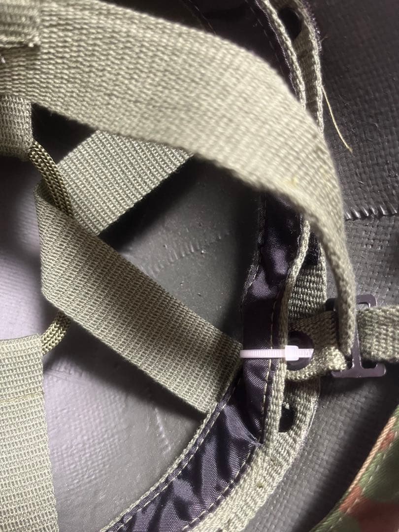 陸上自衛隊８８式鉄帽レプリカ品