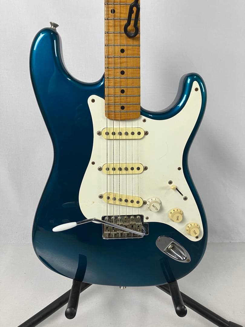 え*む様 □ Fender STRATOCASTER メタリックブルー 1994