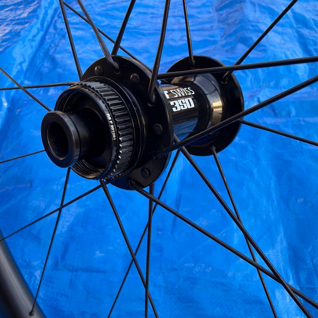 Roval Rapide CL XDR & シマノフリー