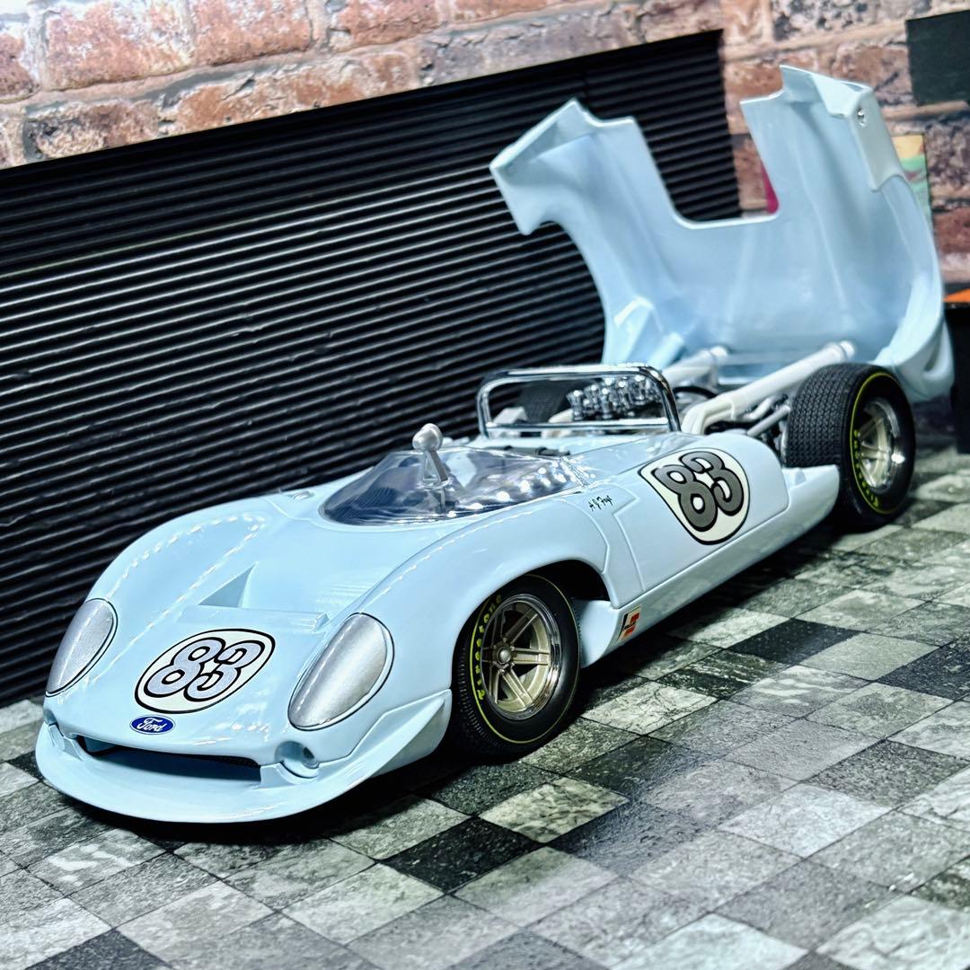 国内未入荷 1/18 GMP ローラ T70 Mk.2 スパイダー 1966