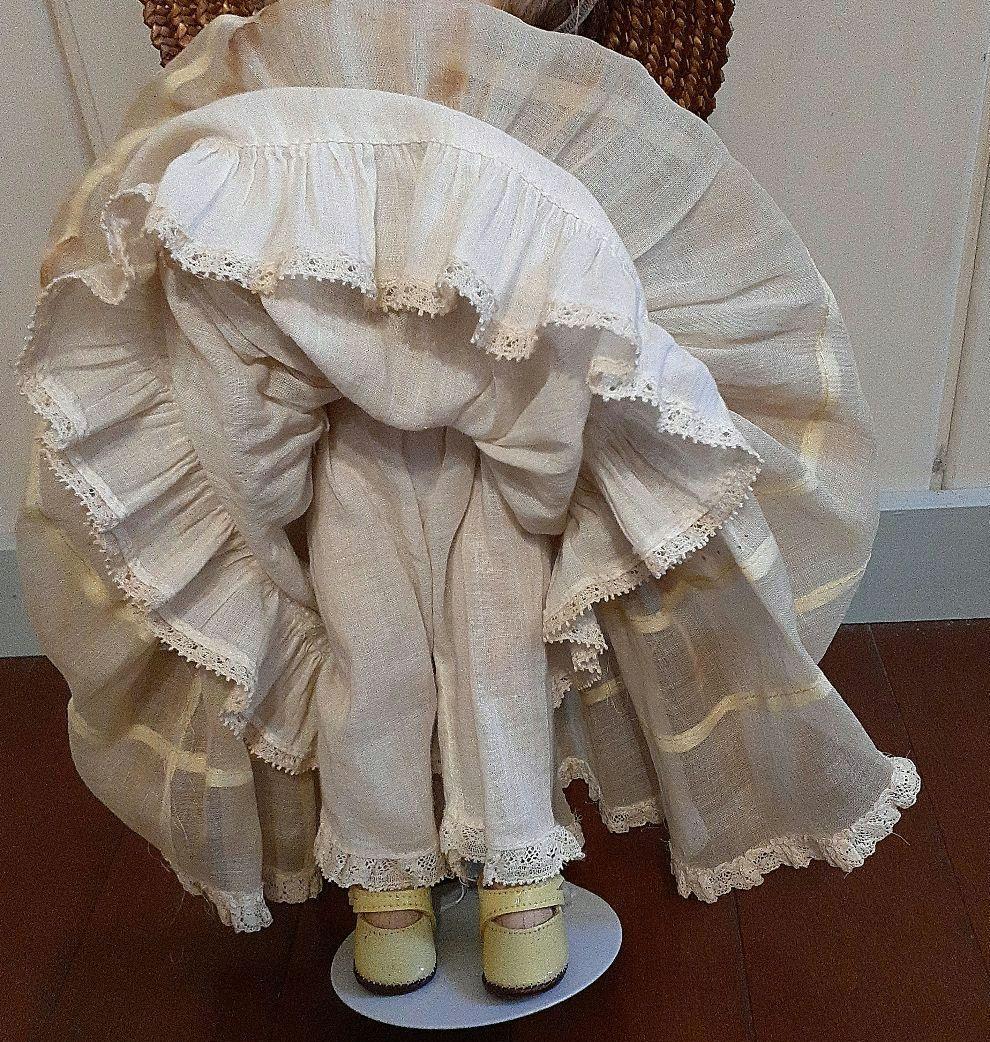 ⭐鈴蘭を持ったアンティークビスクドール　8