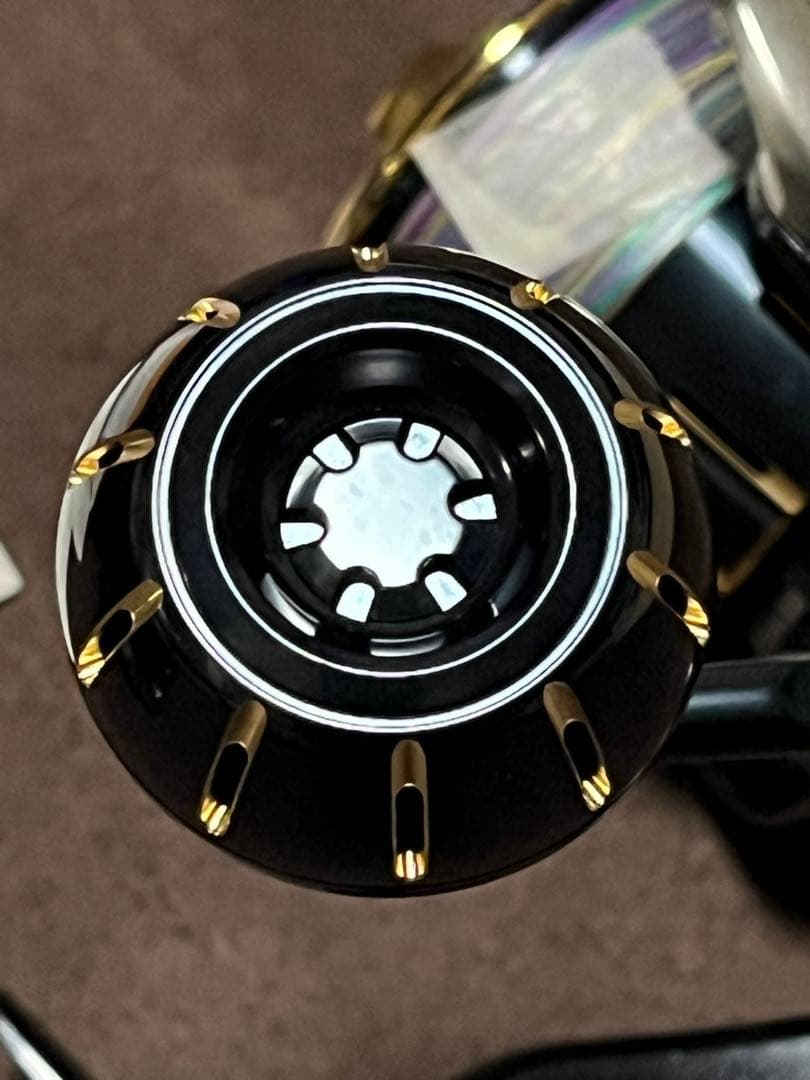 DAIWA 23 SALTIGA 4000-XH 使用数回5回美品