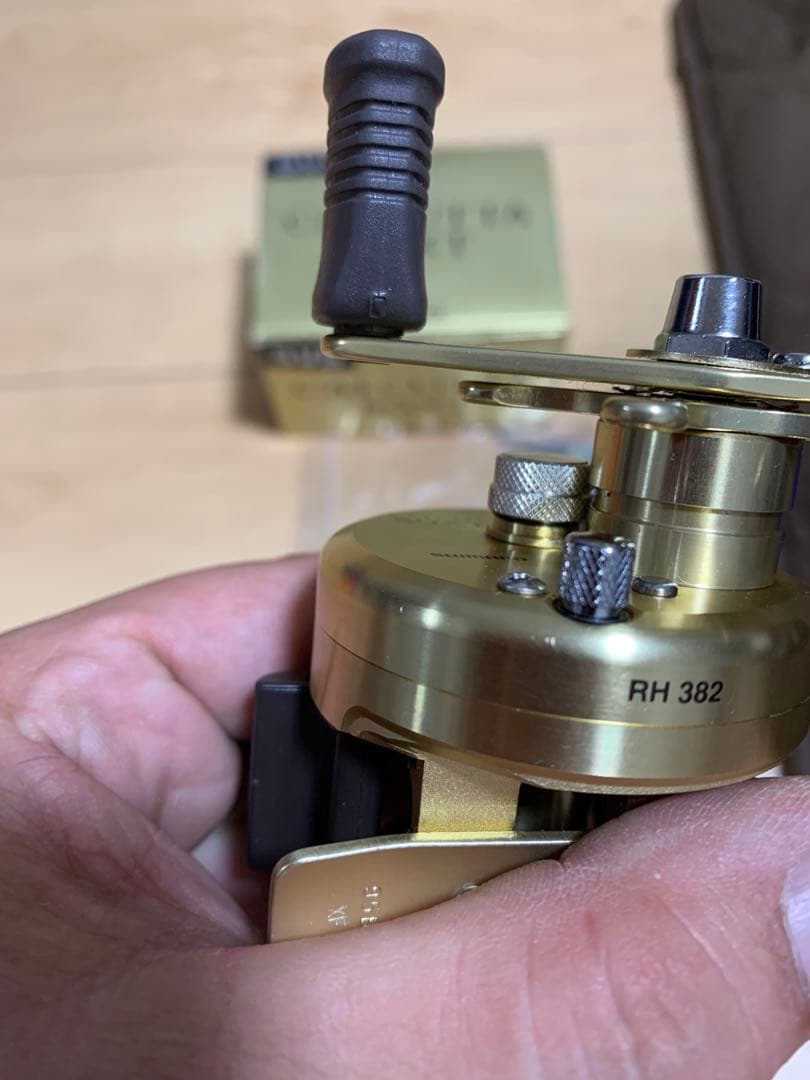 カルカッタ50XT美品　少々訳　箱つき　コンクエスト