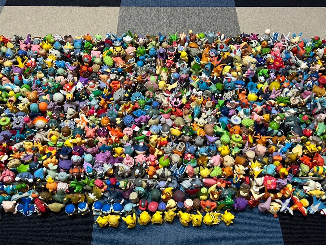 ポケモンキッズ 指人形 1996年〜2010年 666個 初代クリア付き