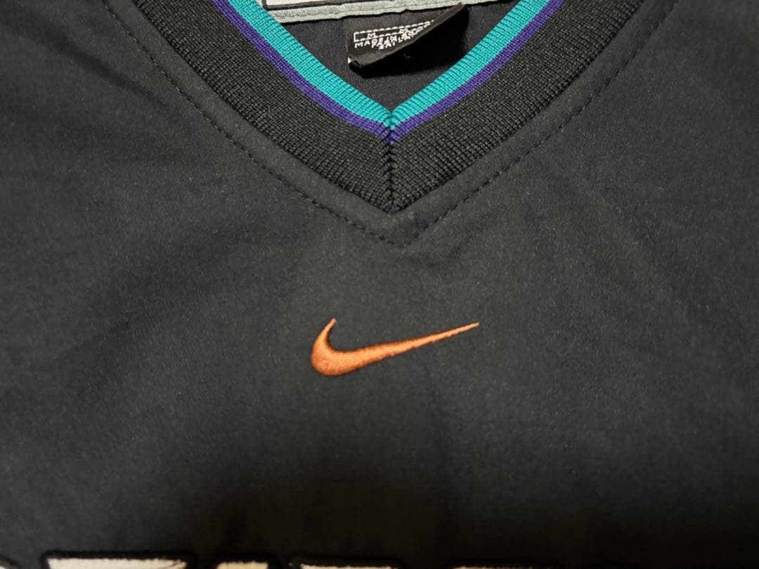 MLB NIKE ナイキ　ダイヤモンドバックス　ナイロンジャケット