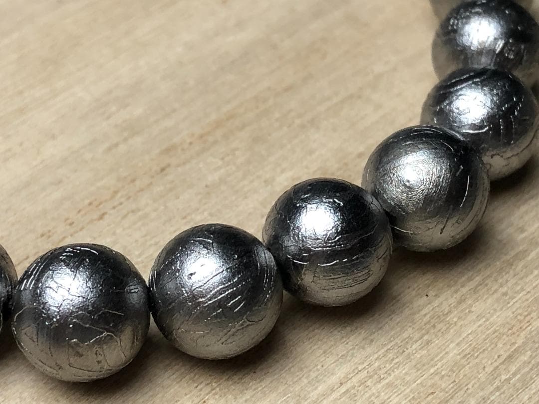 隕石 鉄隕石　アルタイ隕石　 ブレスレット　重さ77ｇ