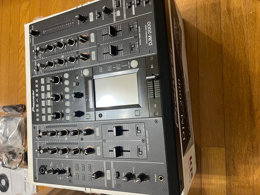 Pioneer DJM-2000 DJミキサー 使用回数少なく超美品 動作確認済