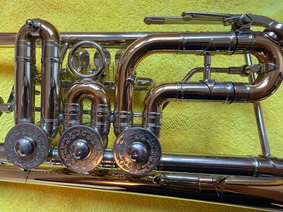 ロータリートランペット(C管、シェルツァー)