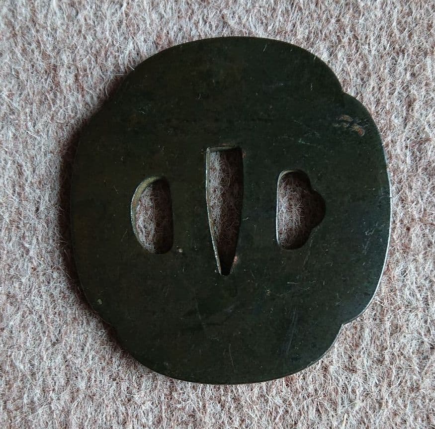 刀の鐔銅製 ツー8