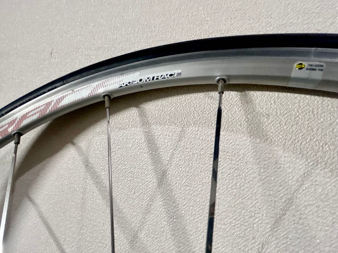 【Mavicマビック】AKSIUM RACE前輪＋日本製タイヤ重量1.14kg