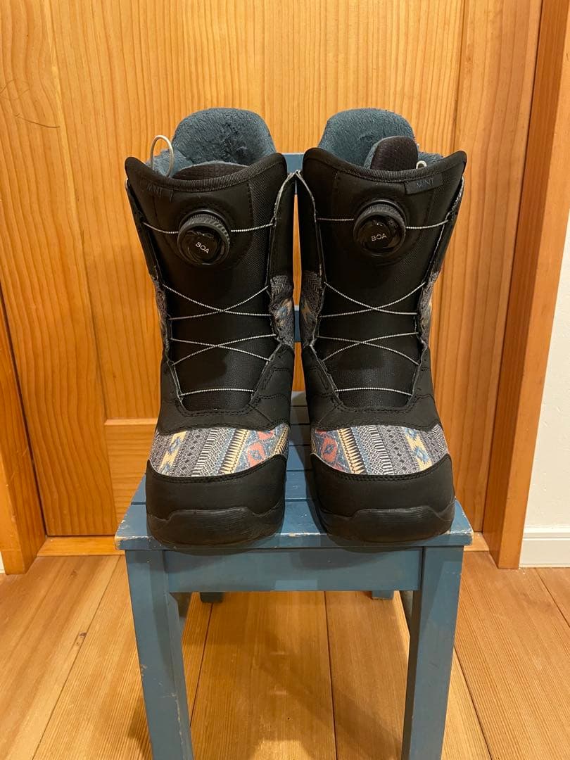 美品　Burton mint boa 25cm スノーボードブーツ