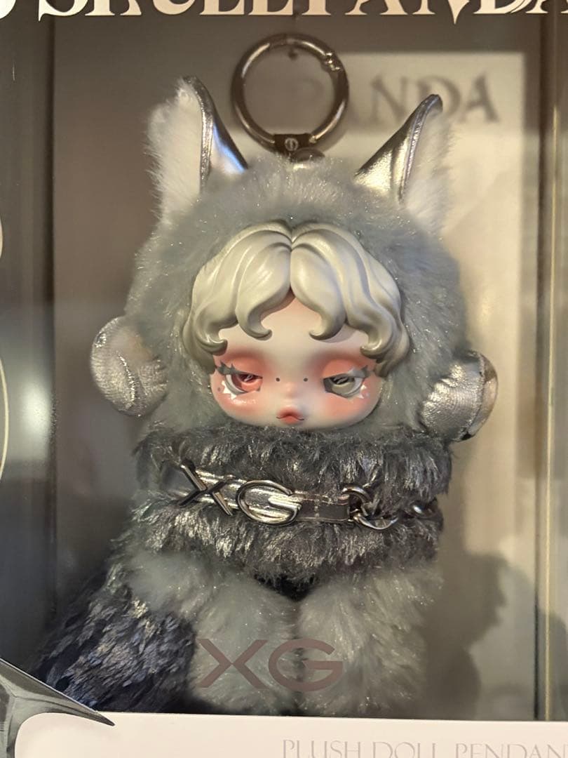 SKULL PANDA XGコラボ ぬいぐるみペンダント POPMART