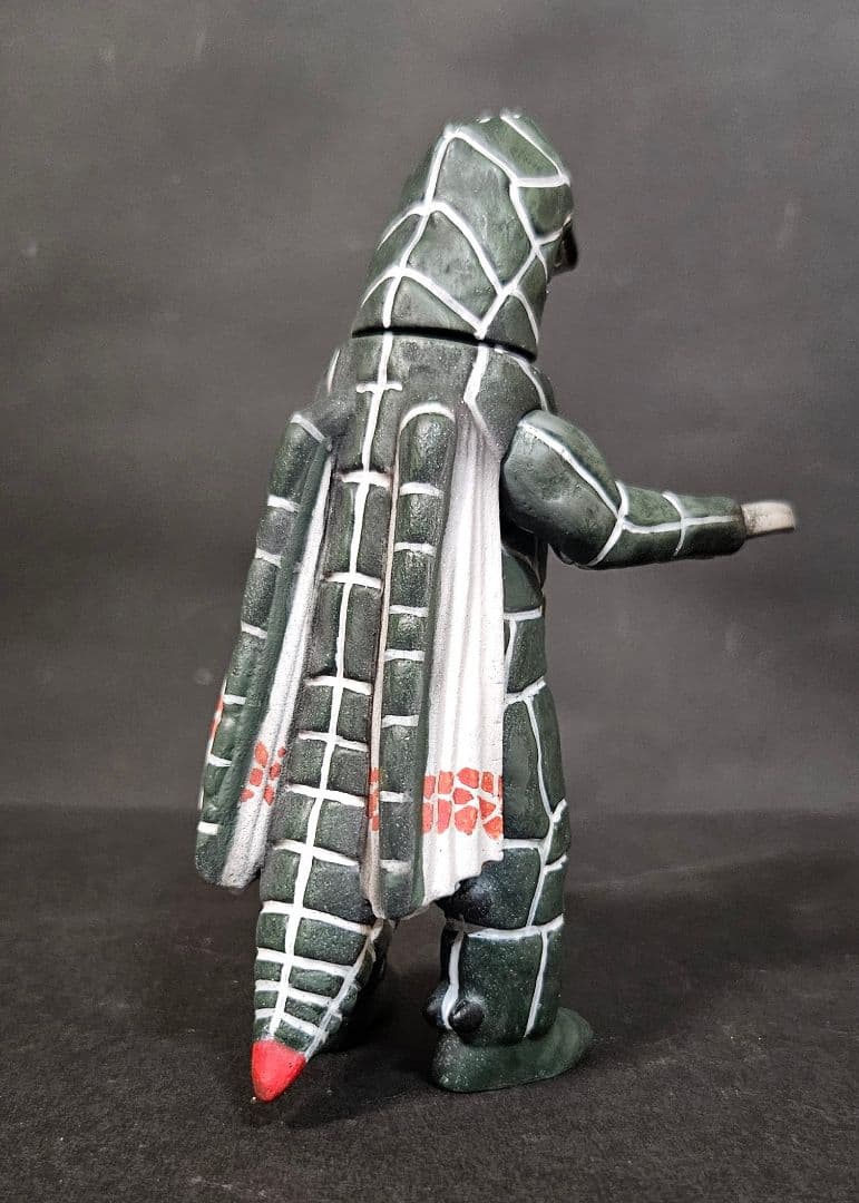 ウルトラ怪獣ソフビ　怪彗星ツイフォン　リペイント完成品