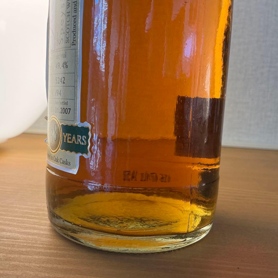 ダンカンテイラー　グレンリベット38年 700ml