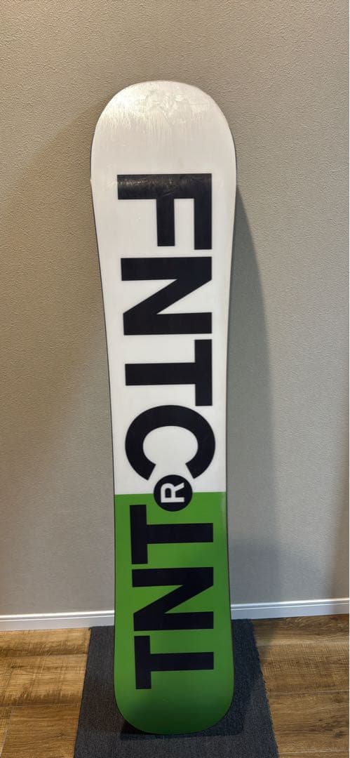 FNTC TNTR 153（美品）グラトリボード