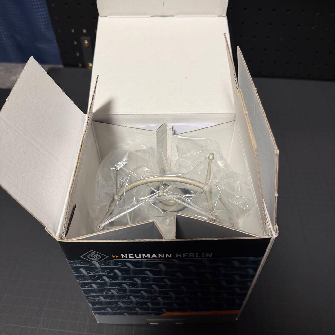 【極美品】NEUMANN ノイマン EA1 ショックマウント