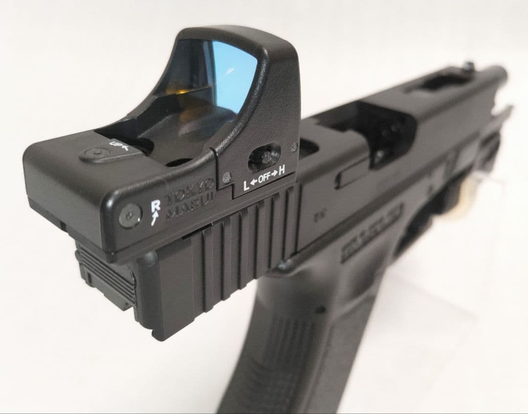東京マルイ グロック18C ガスブロ・サイト・サイトマウント・ライト 美品