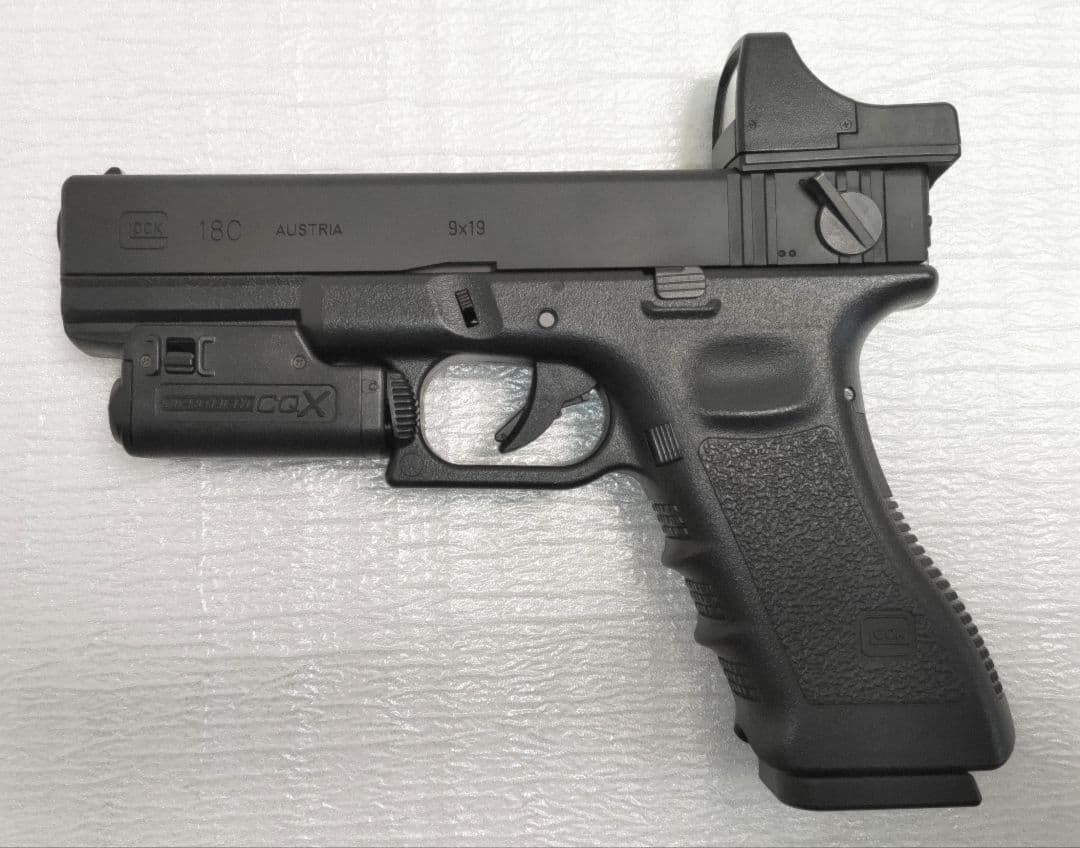 東京マルイ グロック18C ガスブロ・サイト・サイトマウント・ライト 美品