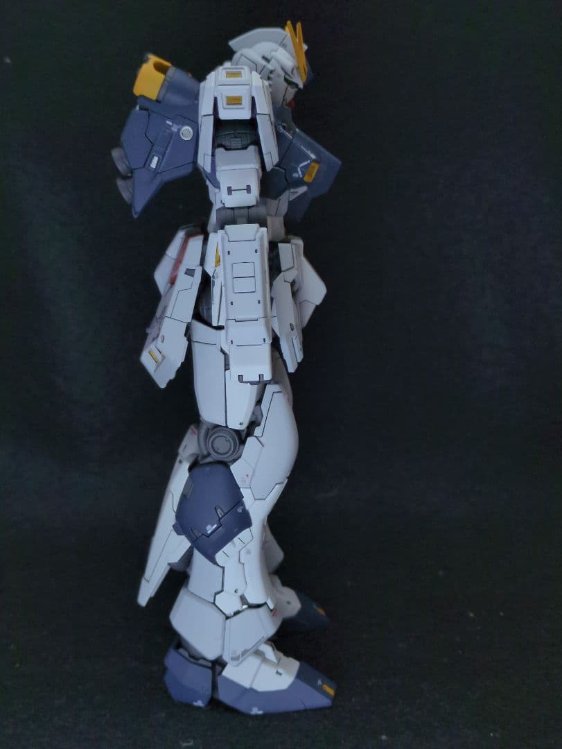 モリ リン RG ニューガンダム 全塗装完成品