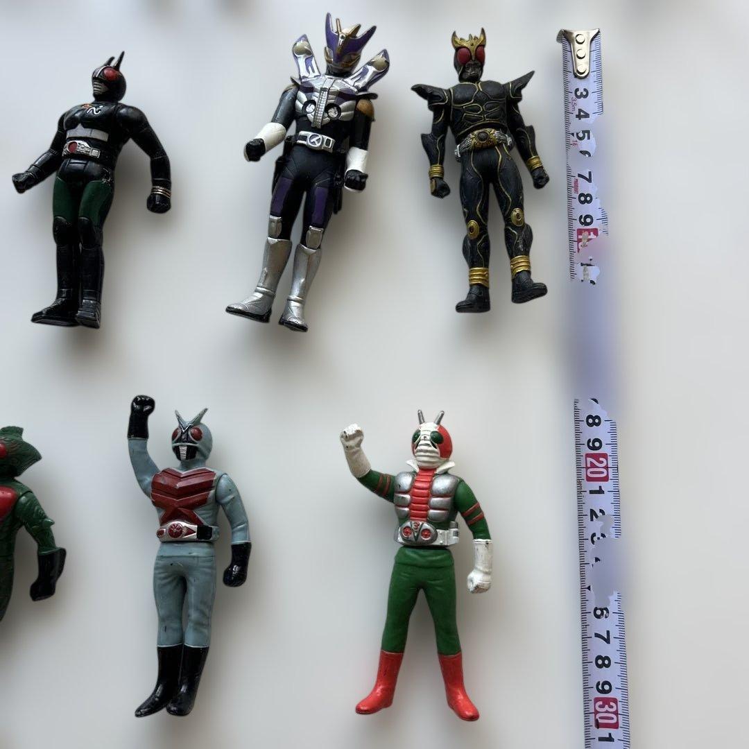 仮面ライダー　ソフビ／フィギュア　16体