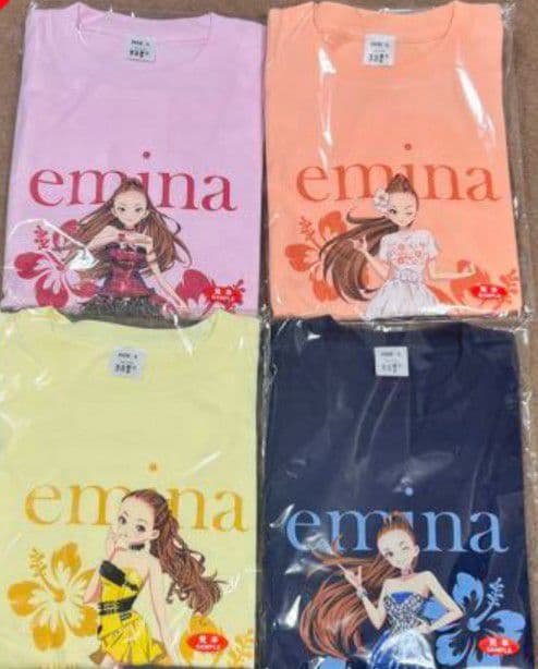 エミーナ TシャツMサイズ4種&ハンドタオル4種セット+非売品グレー