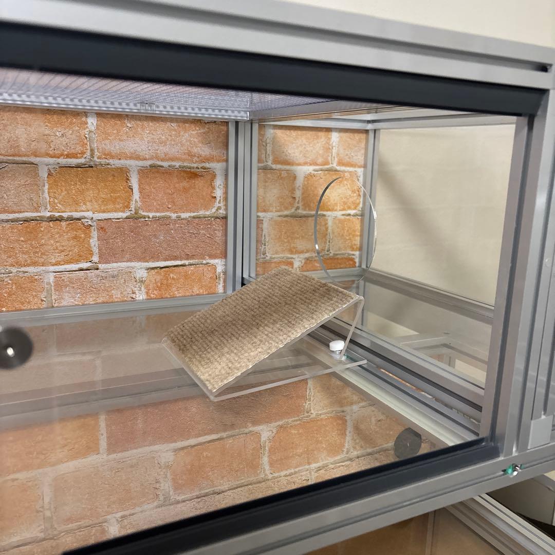 小動物ケージ　ハリネズミ　二階建てケージ　ライト付き