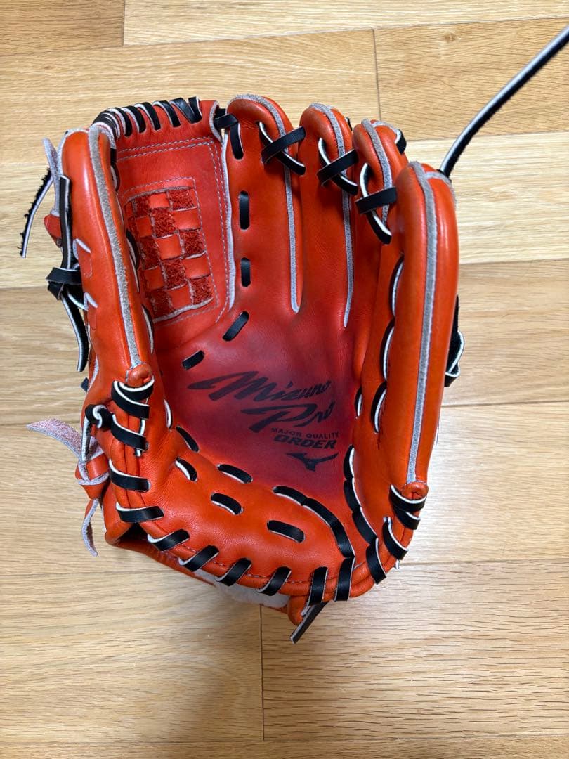 ミズノプロ　硬式　ミズノ東京限定品