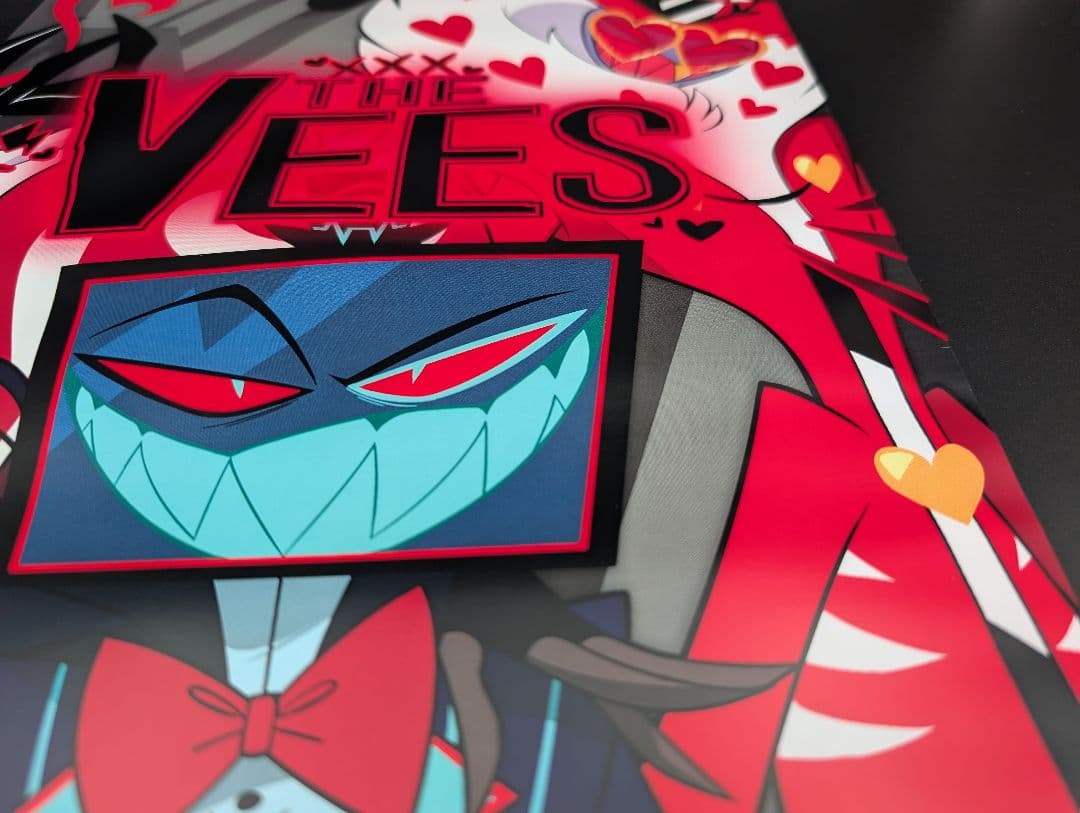 HAZBINHOTEL THE VEES POSTER フレーム付き