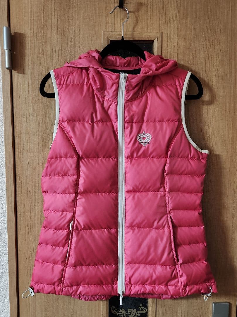 ★VIVA HEART フード付きダウンベスト　サイズ42　ビバハート